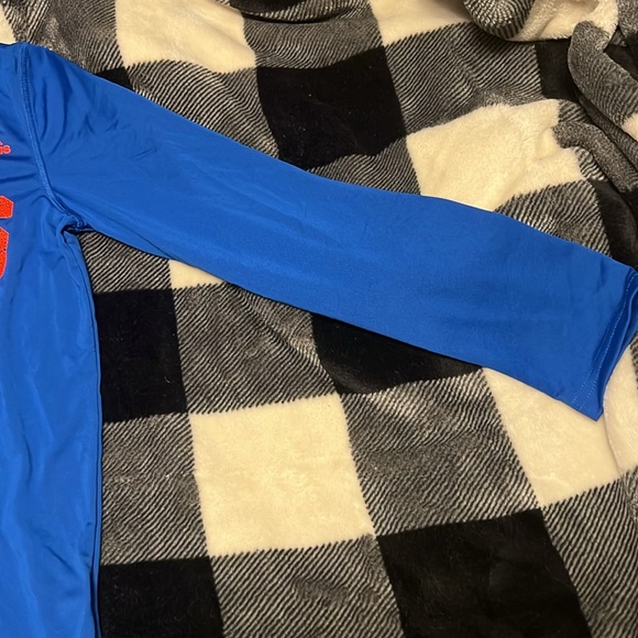 Adidas Climate Dry Long Sleeve Shirt. Size M (10/12) - Picture 4 of 13